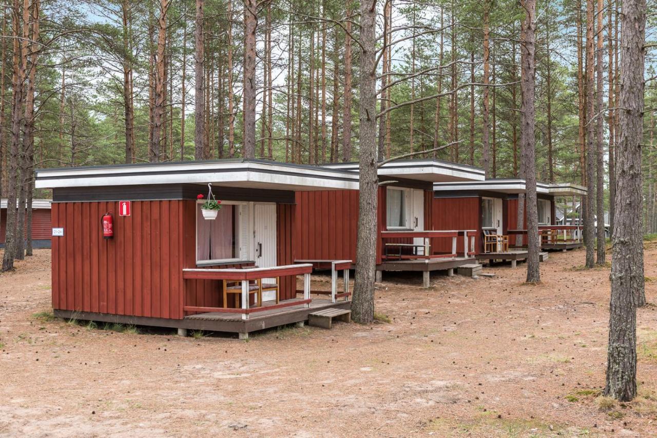 Rantakallan Leirintamokit Hotel Kalajoki Esterno foto