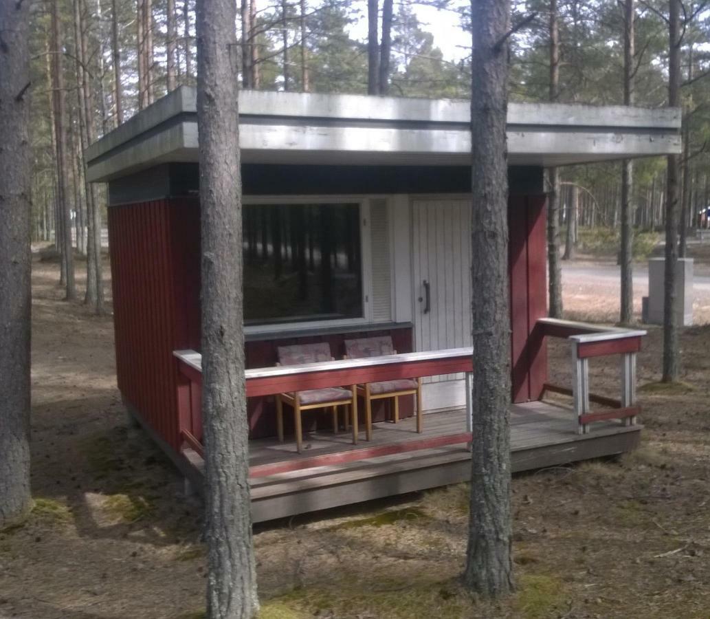 Rantakallan Leirintamokit Hotel Kalajoki Esterno foto