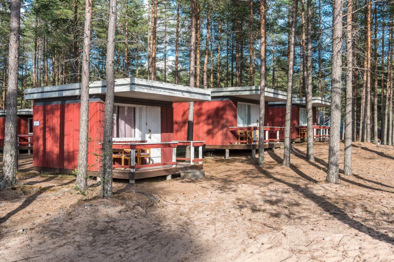 Rantakallan Leirintamokit Hotel Kalajoki Esterno foto